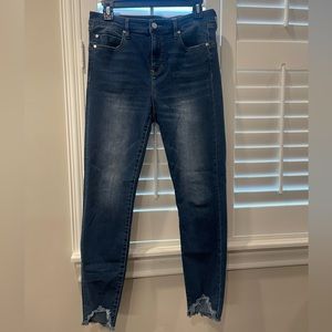 Liverpool “Hugger Ankle” Size 10/30